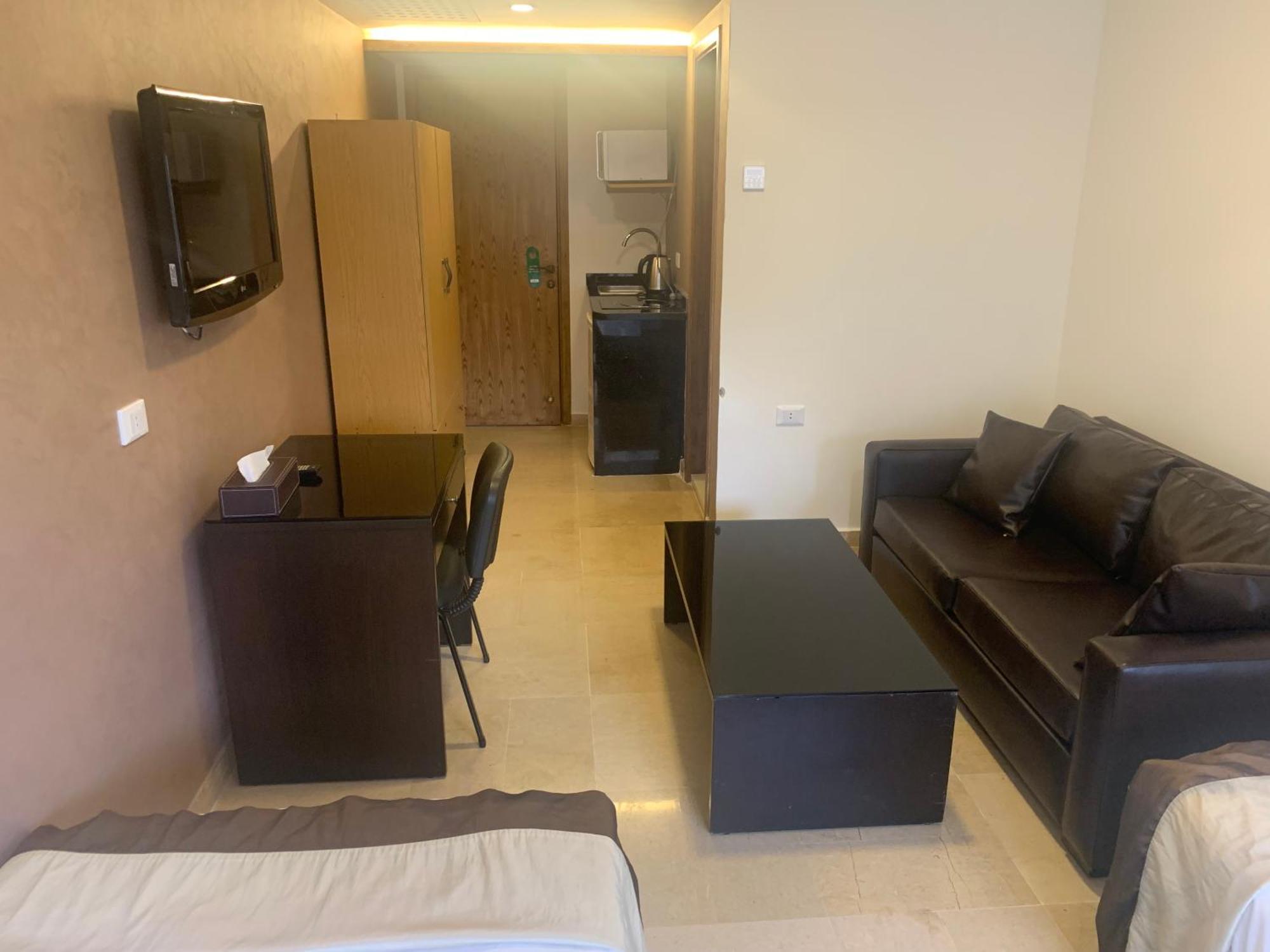 Apartment Bliss 3000 Furnished