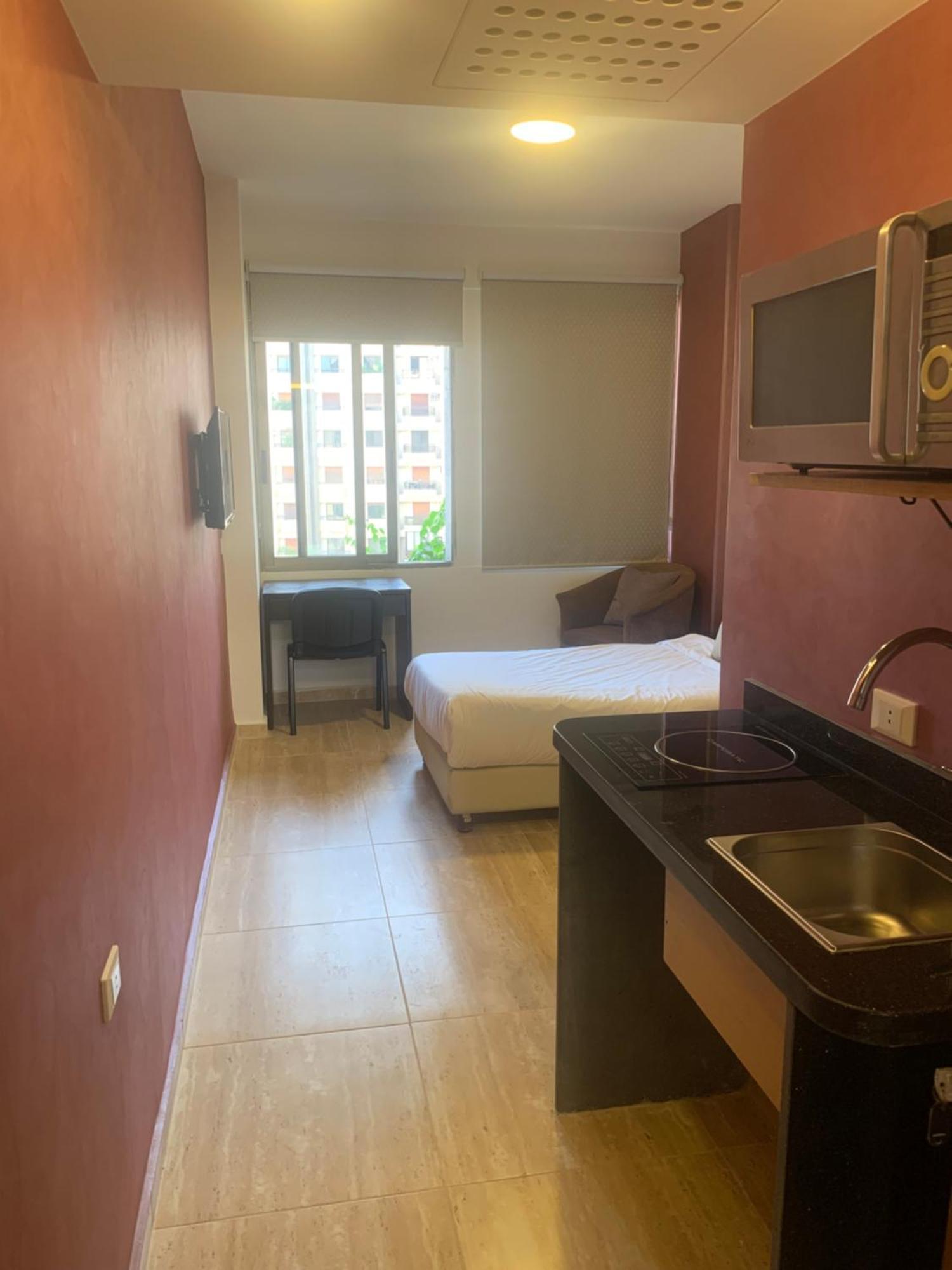 Bliss 3000 Furnished *