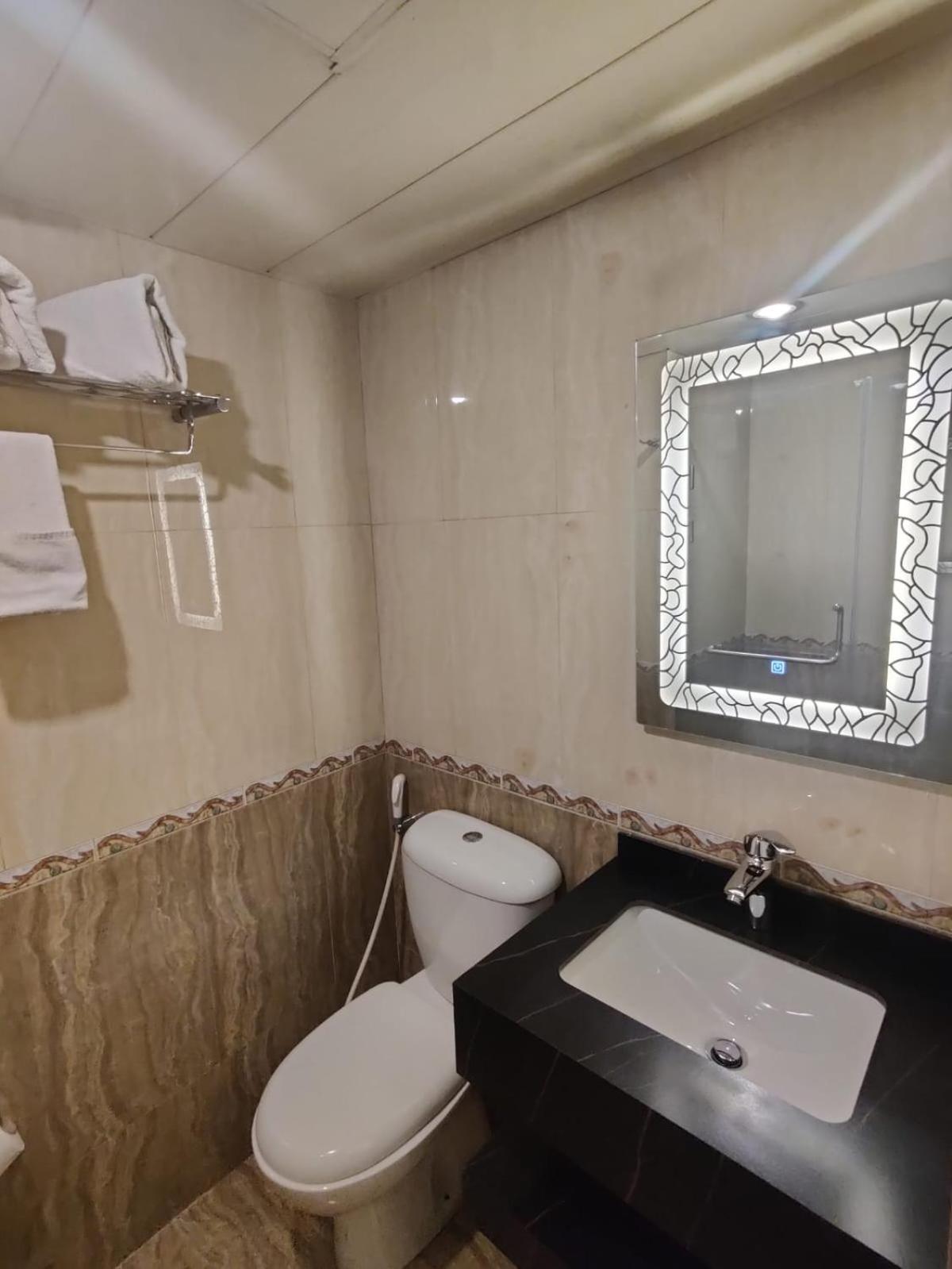Bliss 3000 Furnished Apartment