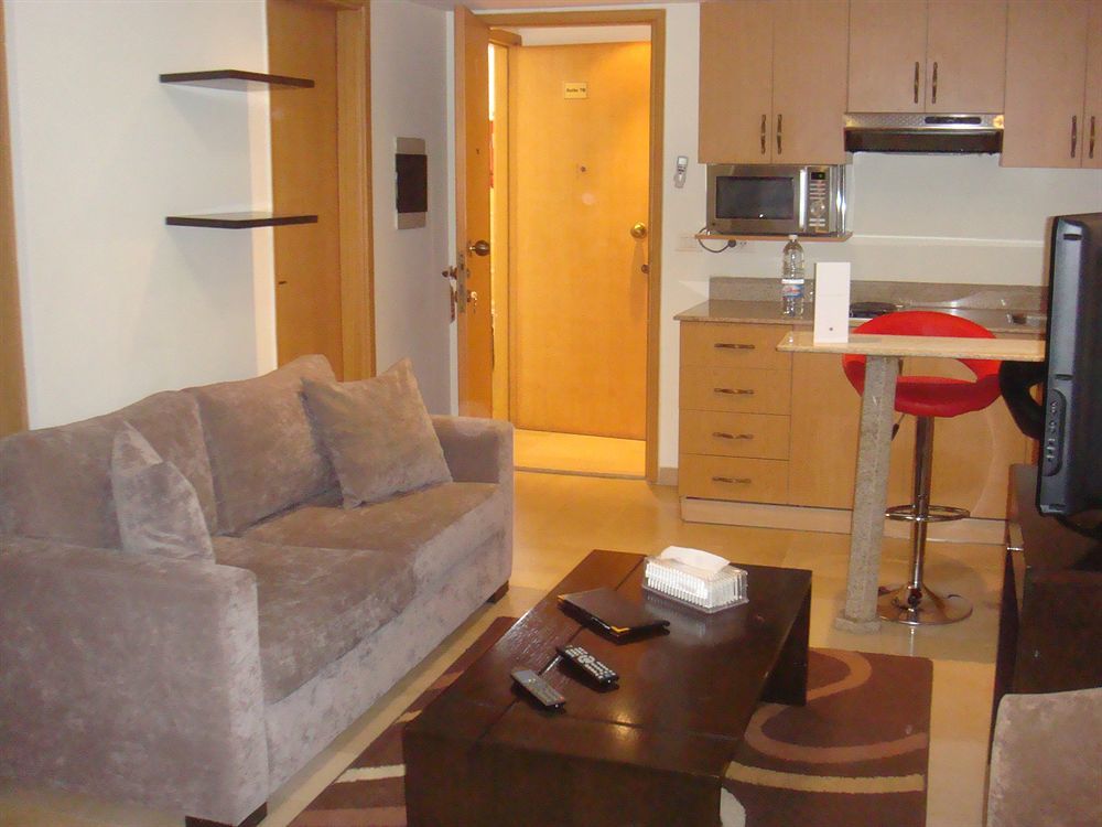 Bliss 3000 Furnished *