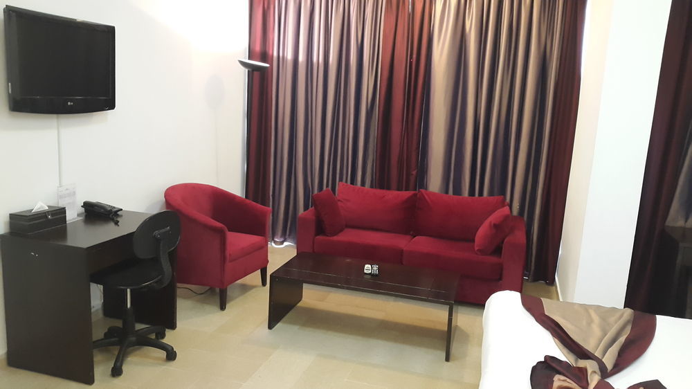 Apartment Bliss 3000 Furnished